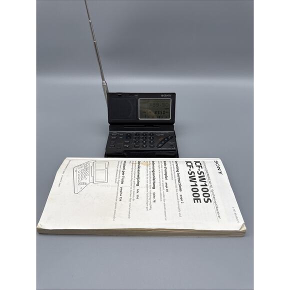Sony ICF SW100 World Band Receiver FM AM LW SW SSB Radio w Case Manual - Picture 1 of 13